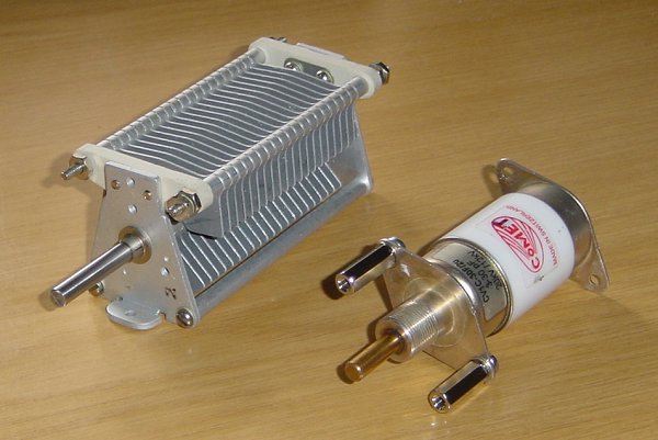 VC3 and VC2 output tuning capacitors